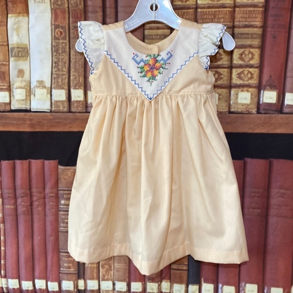 Girls Vintage Style Cross Stitch Embroidered Cotton Dress ApproxSize 5 Heirloom